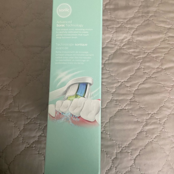Philips Sonicare EssentialClean Toothbrush with - Picture 5 of 6